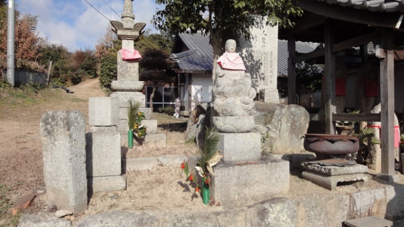 不思議大好き　ババタヌキ-日之本元極気功教室 　神社
